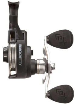 13 Fishing BBCFFW2.5-RH Black Betty FreeFall Carbon Ice Reel -13 Fishing 13 fishing bbcffw25 rh black betty freefall carbon ice reel 34888.1651426555